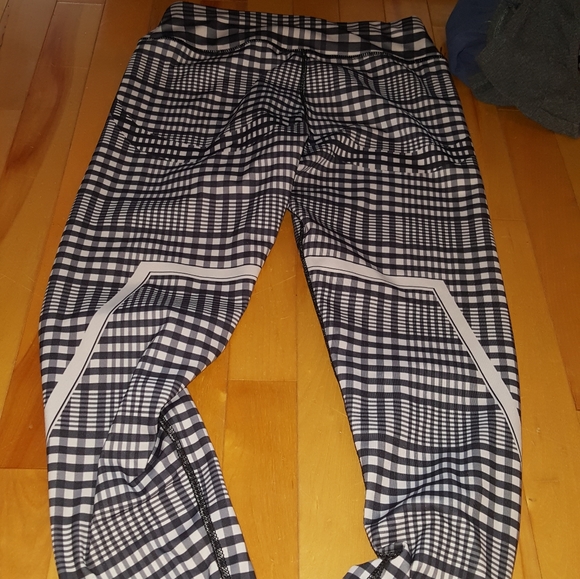 Pants bundle - Picture 4 of 8